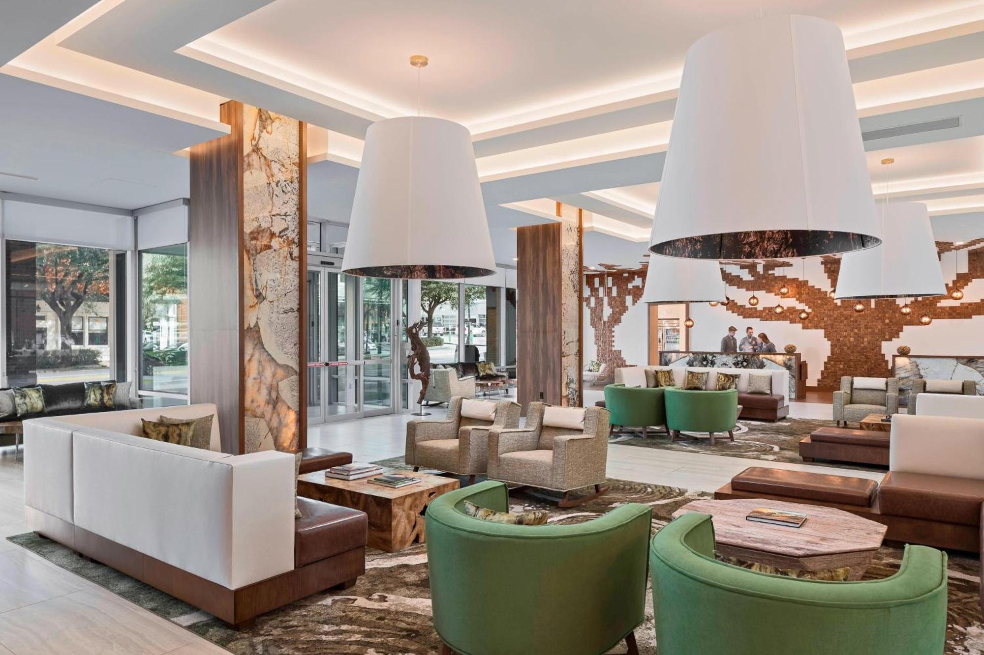สปริงฮิลล์ สวีท บาย แมริออท กรีนวิลล์ ดาวน์ทาวน์ Hotel ภายนอก รูปภาพ
